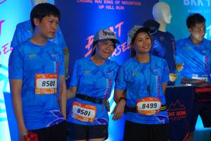 BIB: 8500, 8499, 8501, 
                            <button type="button" onclick="openModal(3238066)" class="btn btn-primary btn-sm float-right btn-popup" data-toggle="modal" data-target=".modal-high-quality">
                        <i class="fas fa-shopping-cart"></i> Add to Cart
                    </button>
                                            <button type="button" onclick="isThisMe(3238066, true)" class="btn btn-success btn-sm float-right btn-popup btn-isme hidden" data-toggle="tooltip" data-placement="bottom" title="นี่คือรูปของคุณใช่ไหม คลิกที่นี่เพื่อเอาเข้าอัลบั้ม">
                        <i class="fas fa-plus"></i> Add to album
                    </button>
                    <button type="button" onclick="isThisMe(3238066, false)" class="btn btn-warning btn-sm float-right btn-popup btn-isnotme hidden">
                        <i class="fas fa-ban"></i> Remove from album
                    </button>